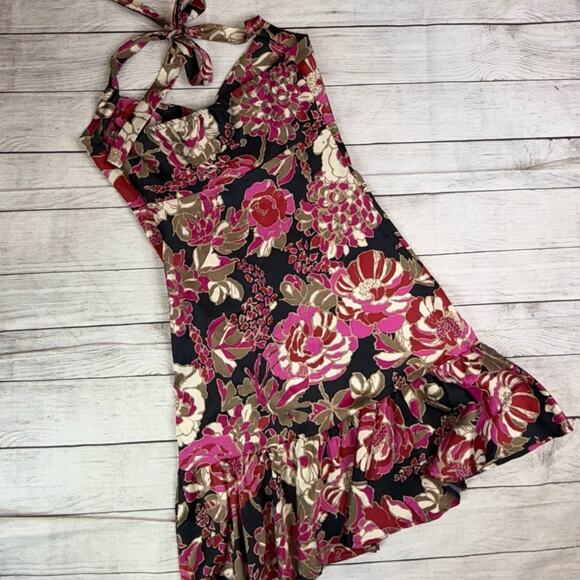 GUESS Halter Style Floral Fit and Flare Dress with Ruffle Trim Pink Black Size 3 - Picture 7 of 7